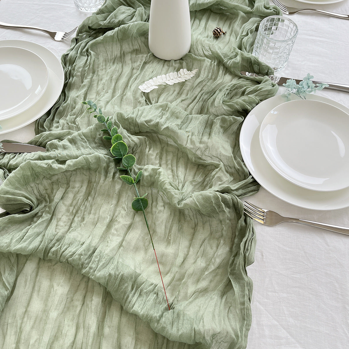 Cloth Table Runner