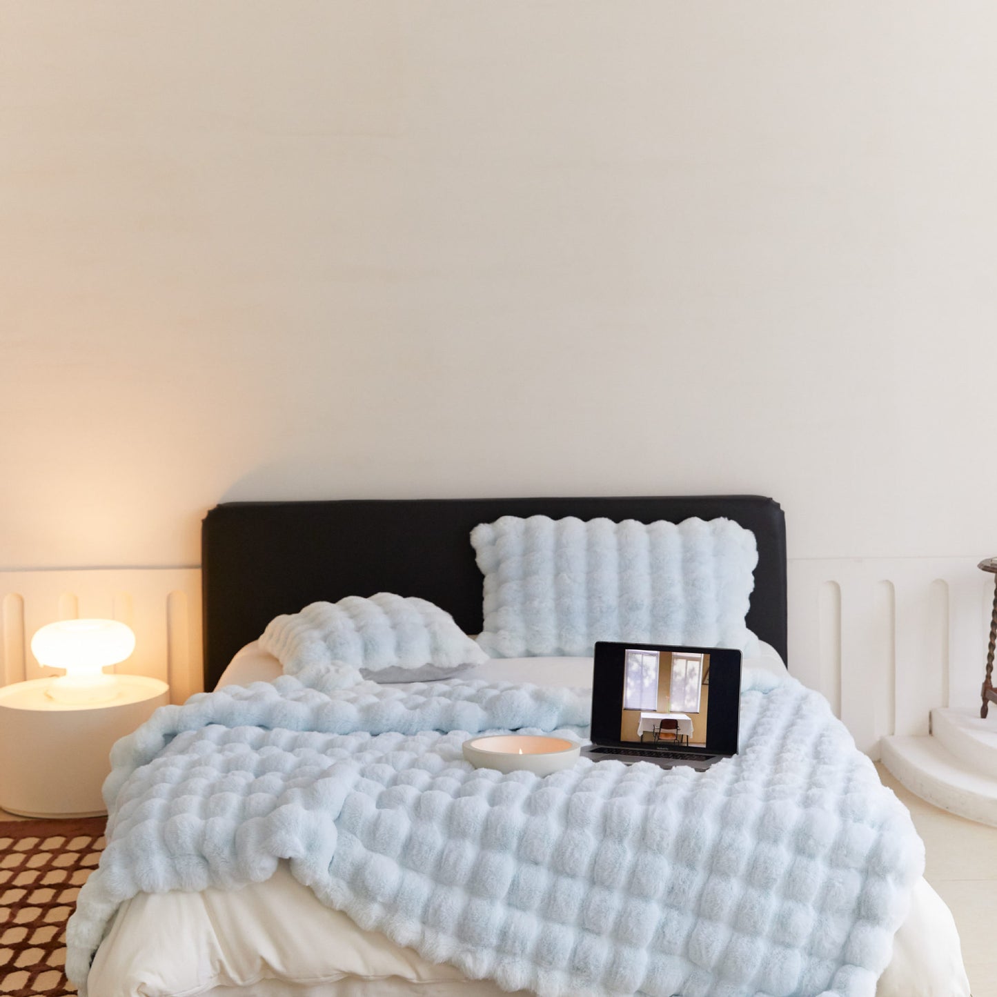 Polyester Bubble Velvet Thickened Blanket
